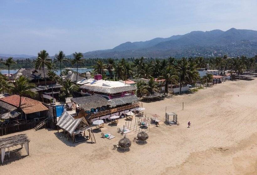 בית מלון כפרי Baxar