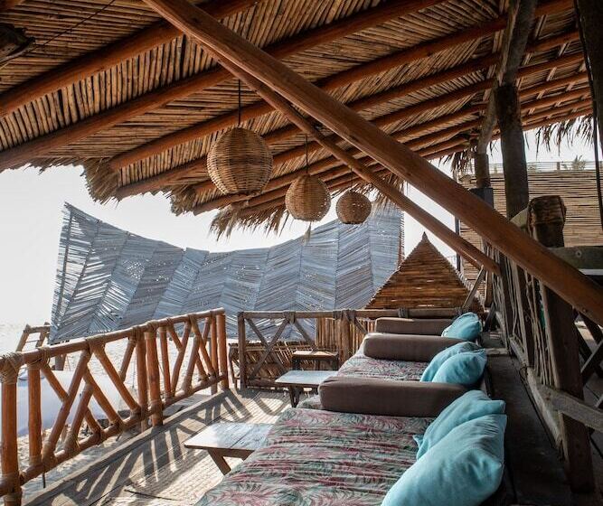 בית מלון כפרי Baxar