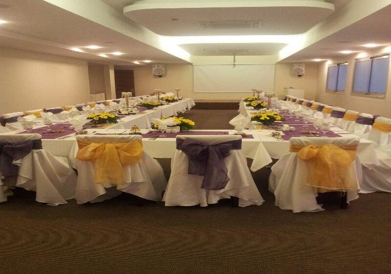 호텔 Blue Bay Platinum