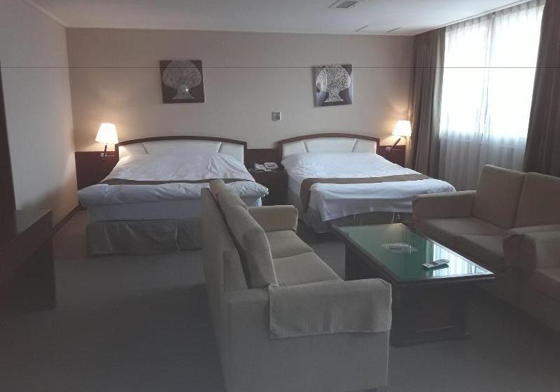 בית מלון כפרי Bs