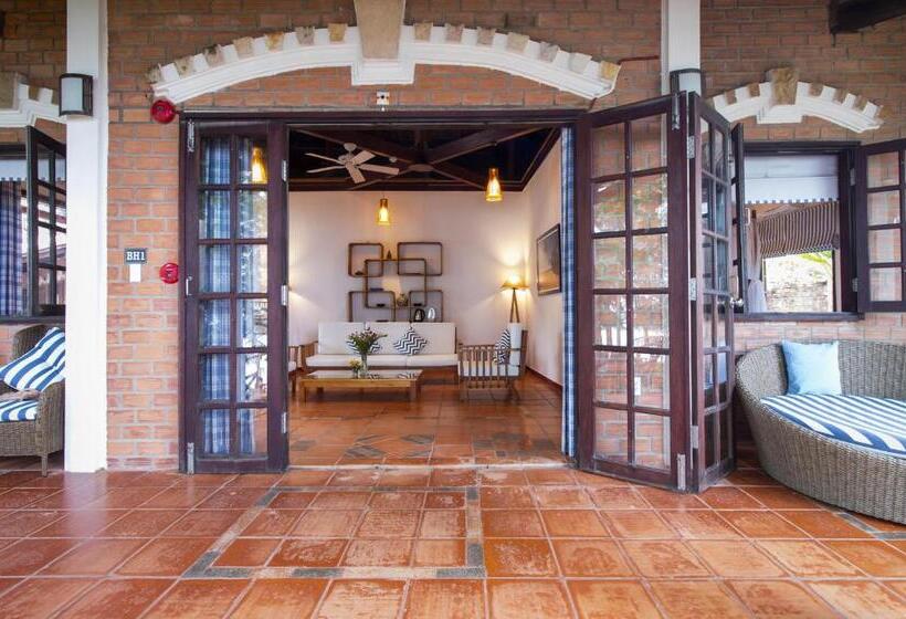 هتل Cassia Cottage Resort And Spa