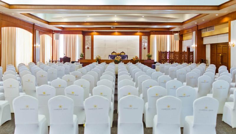 בית מלון כפרי Champasak Grand