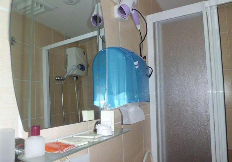 Fotos del hotel Chora Guest House:  9