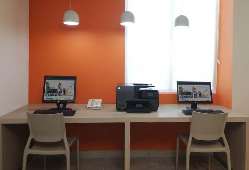 ホテル City Express Junior By Marriott Tijuana Otay