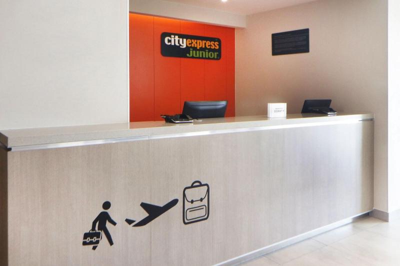 ホテル City Express Junior By Marriott Tijuana Otay