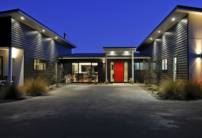 Отель City Lights Boutique Lodge