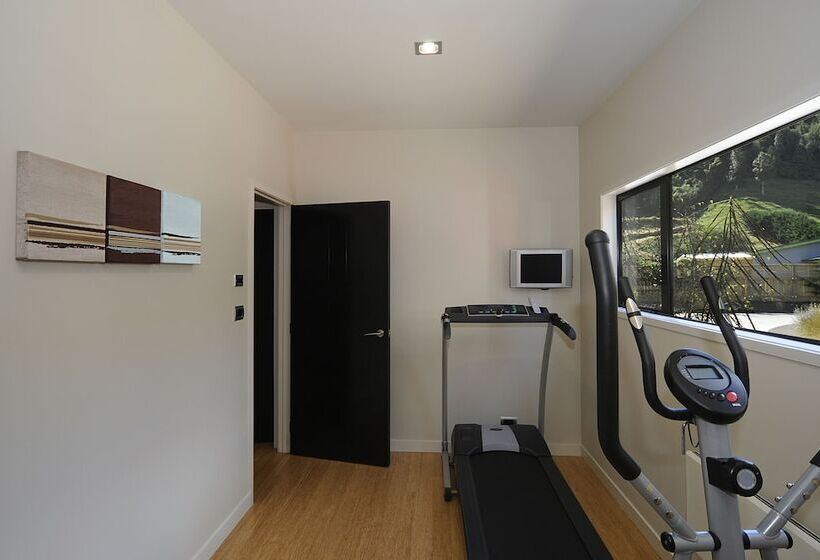 Отель City Lights Boutique Lodge