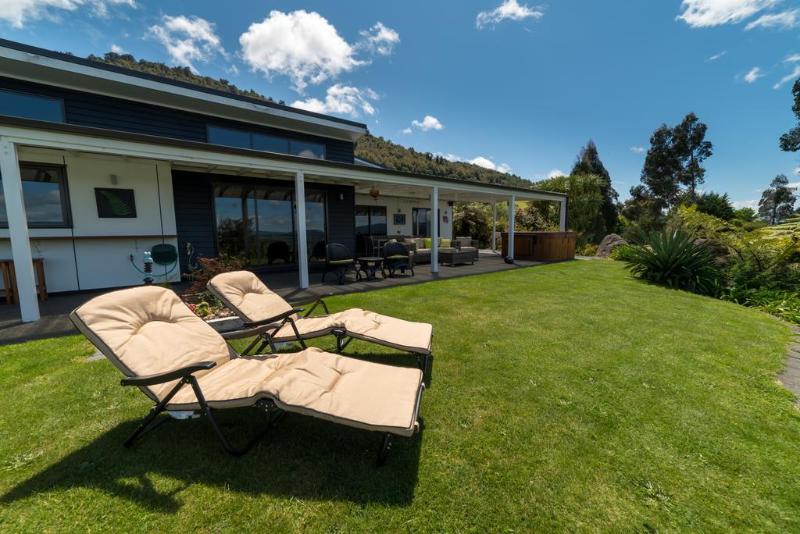 Отель City Lights Boutique Lodge