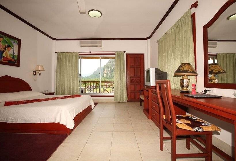 هتل Vansana Vang Vieng