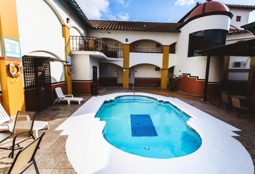 فندق Del Mar Inn Playas