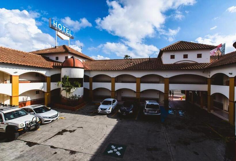 فندق Del Mar Inn Playas