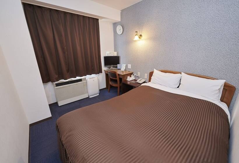 Отель Famy Inn Makuhari