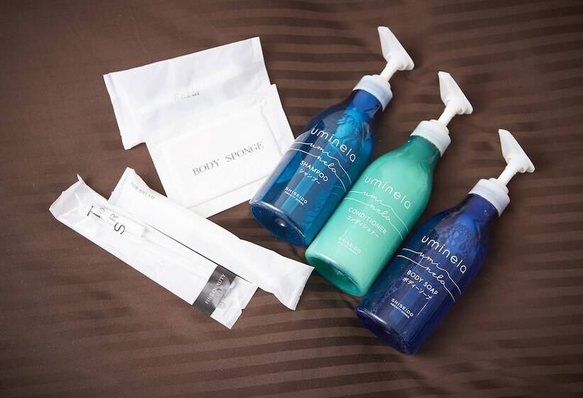 Отель Famy Inn Makuhari