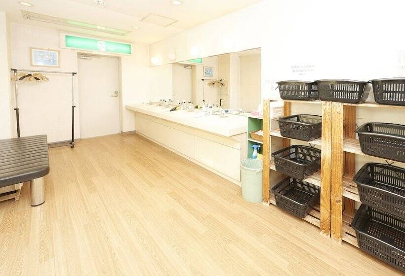 Отель Famy Inn Makuhari