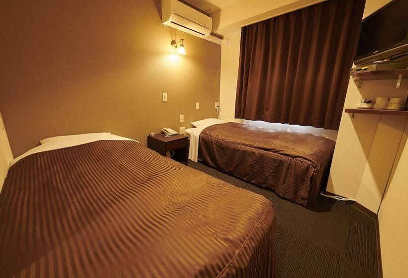 Отель Famy Inn Makuhari