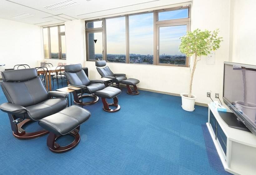 Отель Famy Inn Makuhari