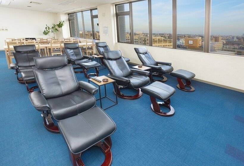 Отель Famy Inn Makuhari