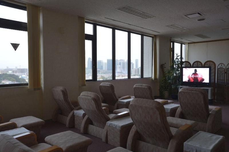 Отель Famy Inn Makuhari