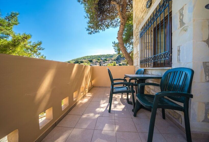 فندق Forest Park