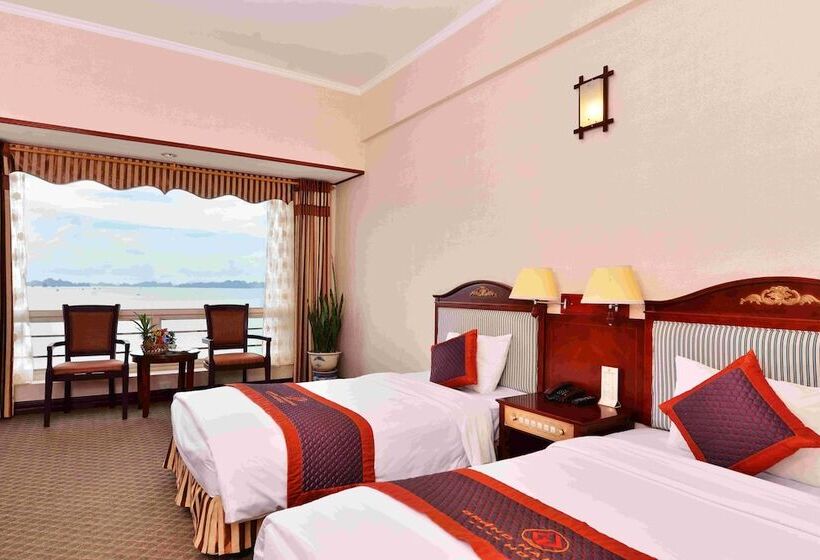 هتل Grand Halong