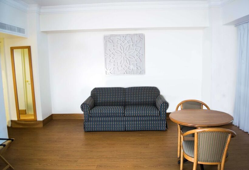 Istay Hotel Monterrey Histórico