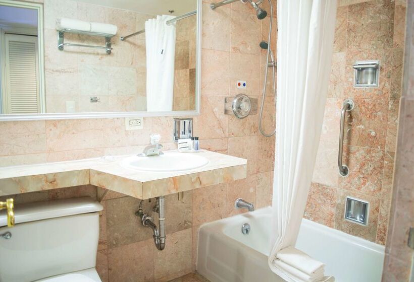 Istay Hotel Monterrey Histórico