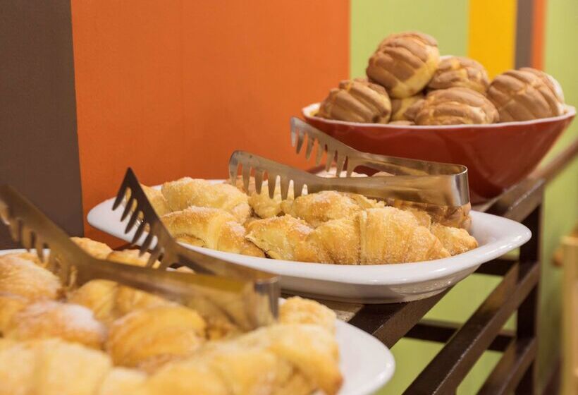 Istay Hotel Monterrey Histórico