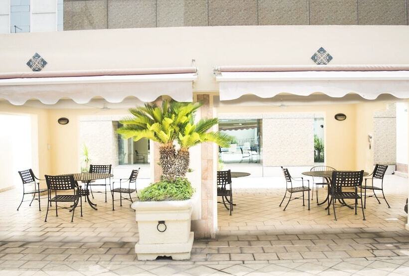 Istay Hotel Monterrey Histórico