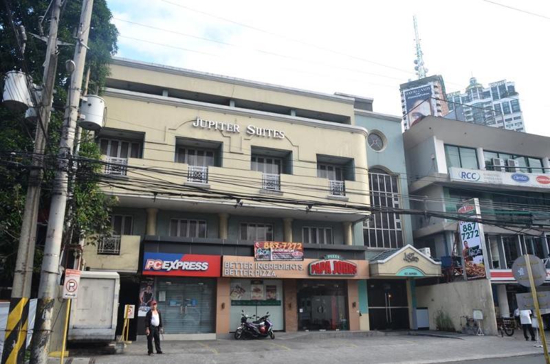 هتل Jupiter Suites