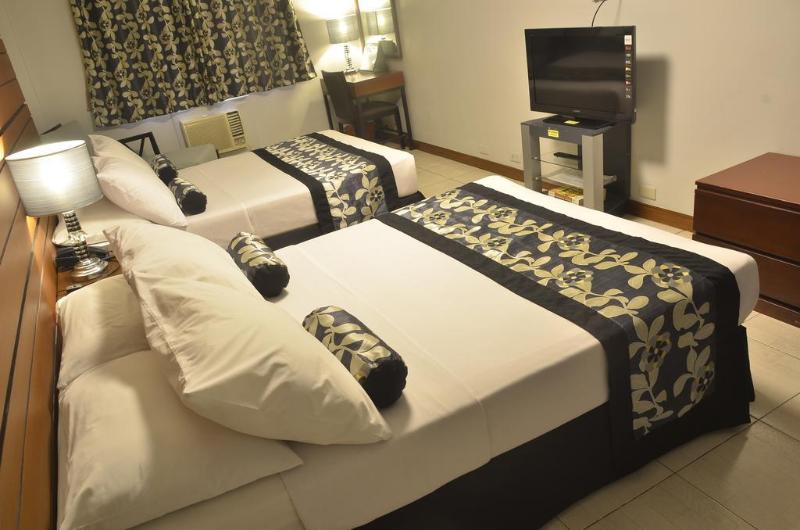 هتل Jupiter Suites