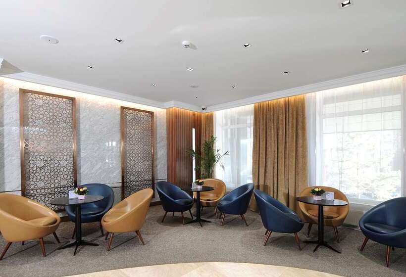 Kempinski Hotel Khan Palace