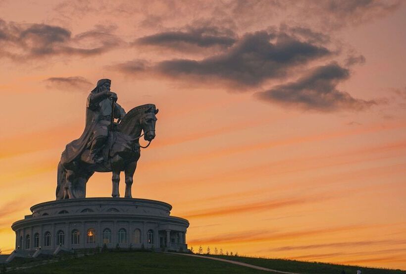 Kempinski Hotel Khan Palace