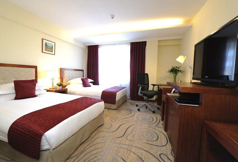 Kempinski Hotel Khan Palace