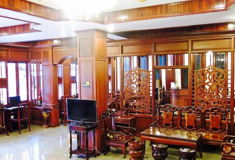 Отель Khampiane Boutique