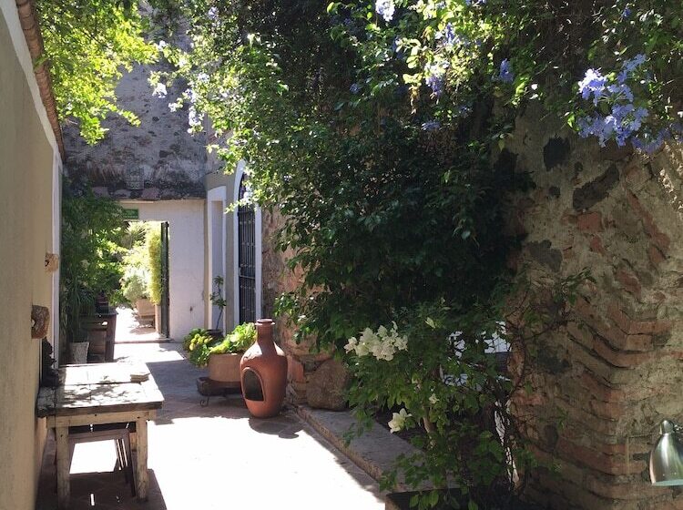 Отель La Casa Del Atrio