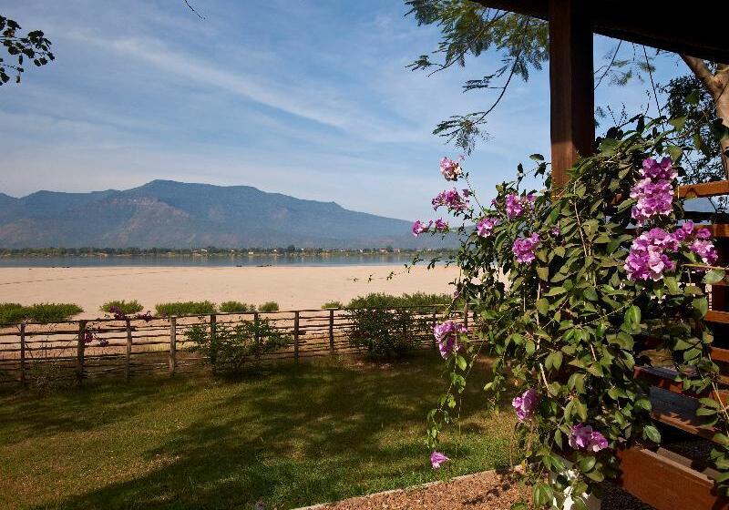 בית מלון כפרי La Folie Lodge