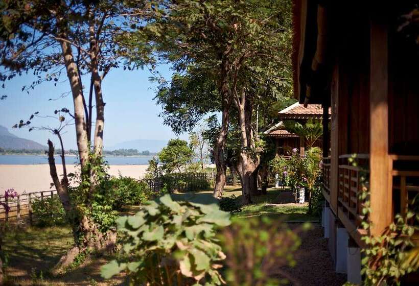 هتل La Folie Lodge