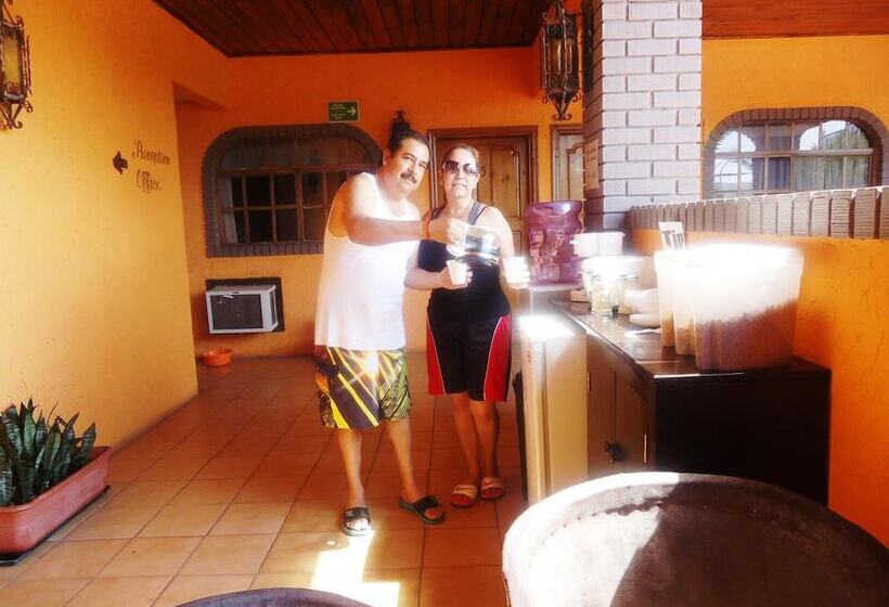 בית מלון כפרי La Hacienda De La Langosta Roja