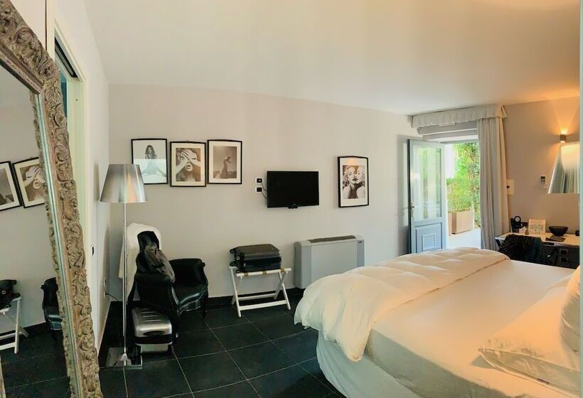 酒店 La Suite Boutique