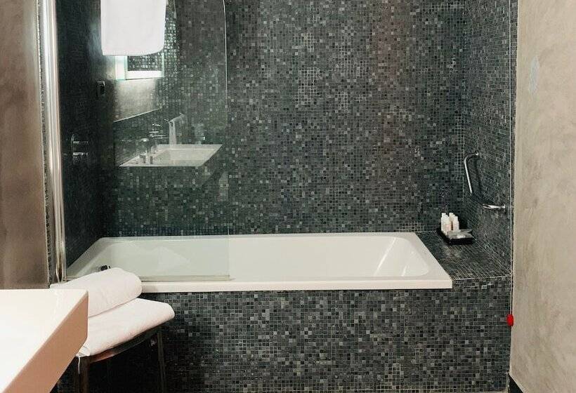 酒店 La Suite Boutique