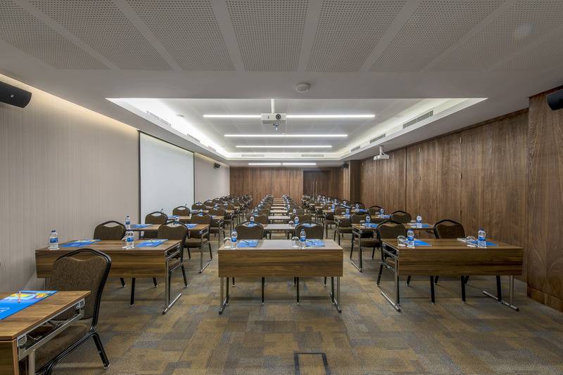 Le Bleu Hotel & Resort Kusadasi