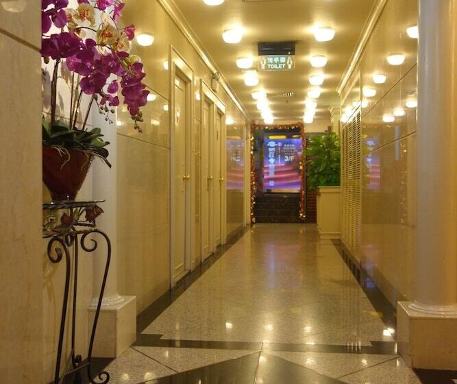 هتل Macau Masters