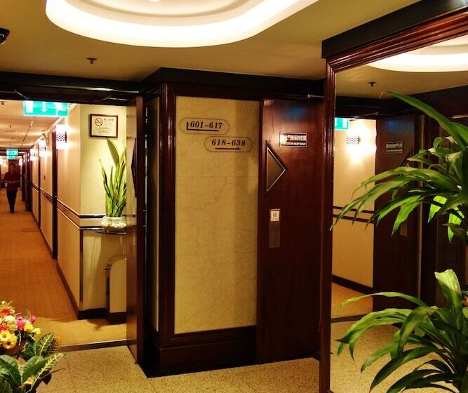 هتل Macau Masters