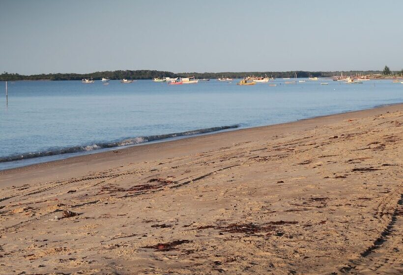 בית מלון כפרי Marina Porto Abrolhos