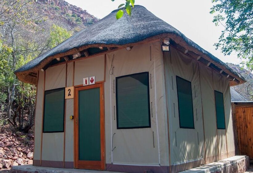 בית מלון כפרי Mashovhela Bush Lodge