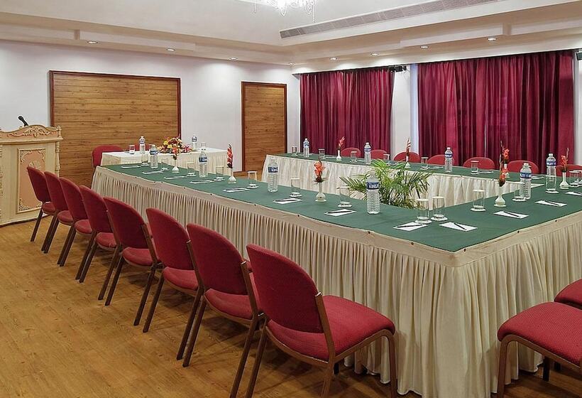 ホテル Mayfair Rourkela