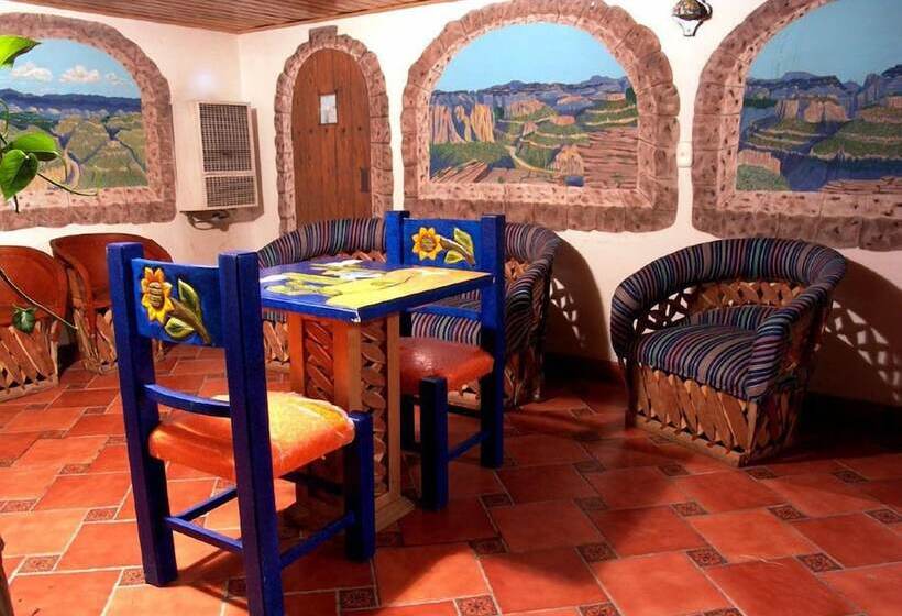 בית מלון כפרי Plaza Mexicana Margarita S