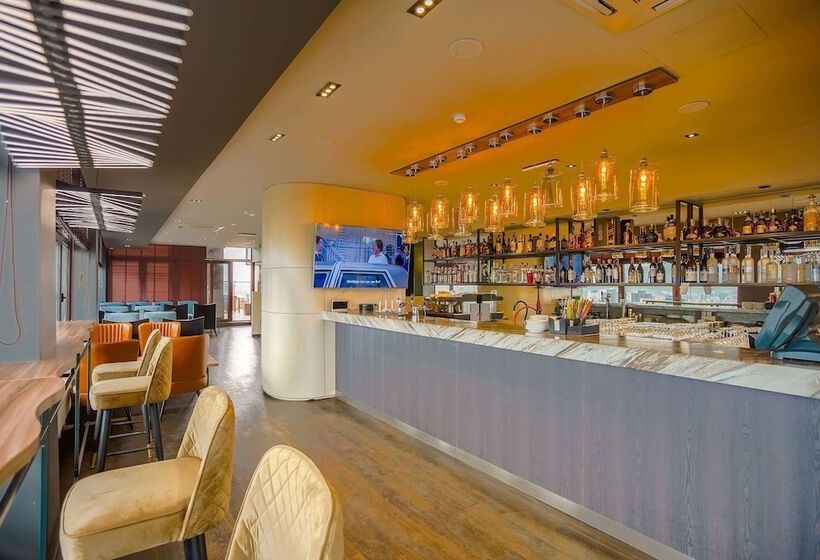 هتل Ramada Ulaanbaatar Citycenter