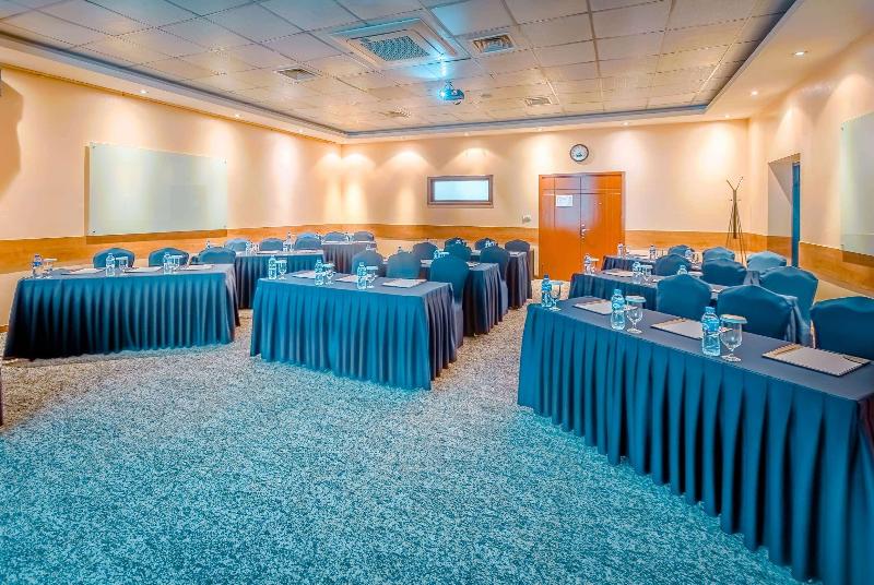 هتل Ramada Ulaanbaatar Citycenter