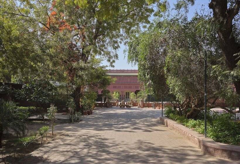 فندق Ratan Vilas